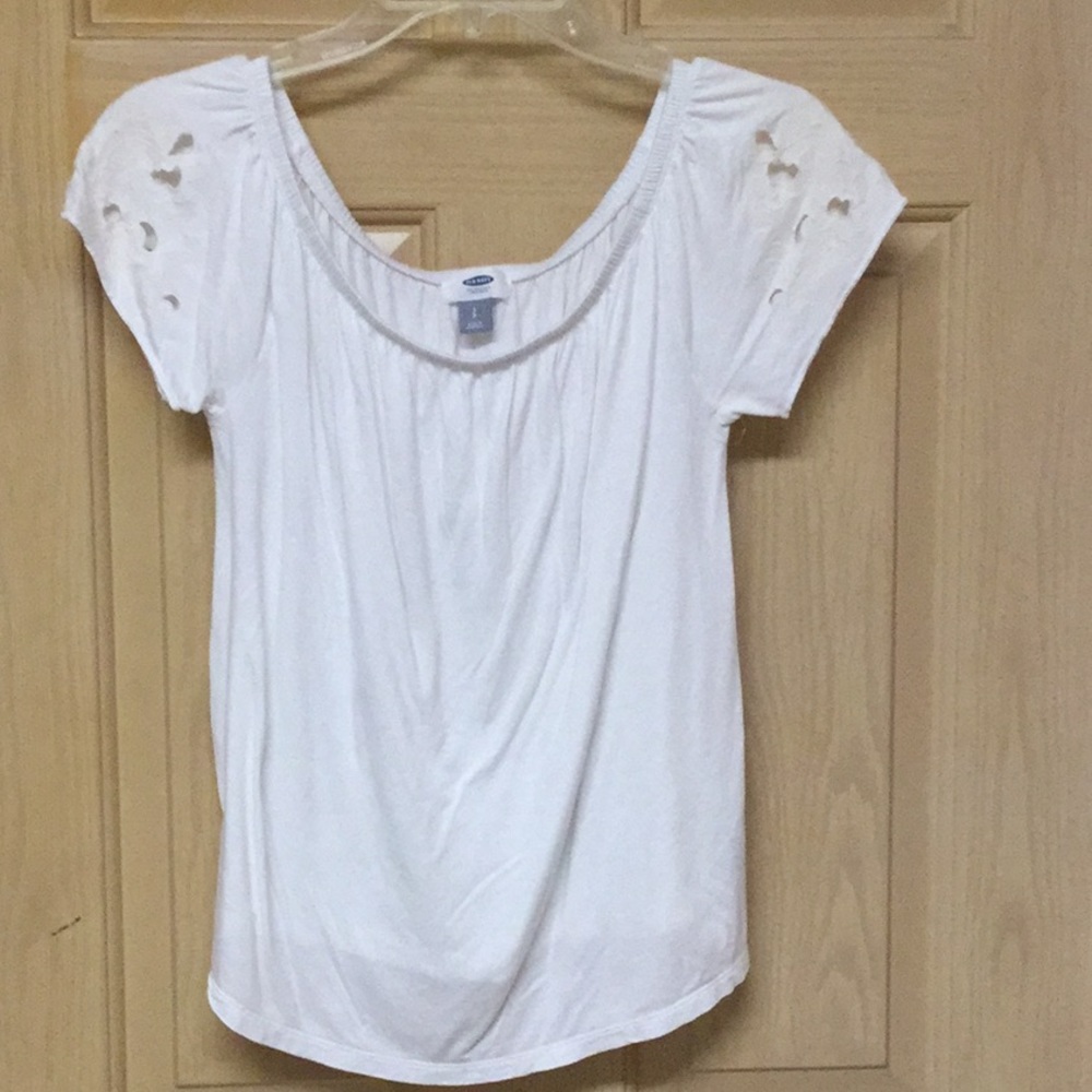Old Navy Women’s shirt
